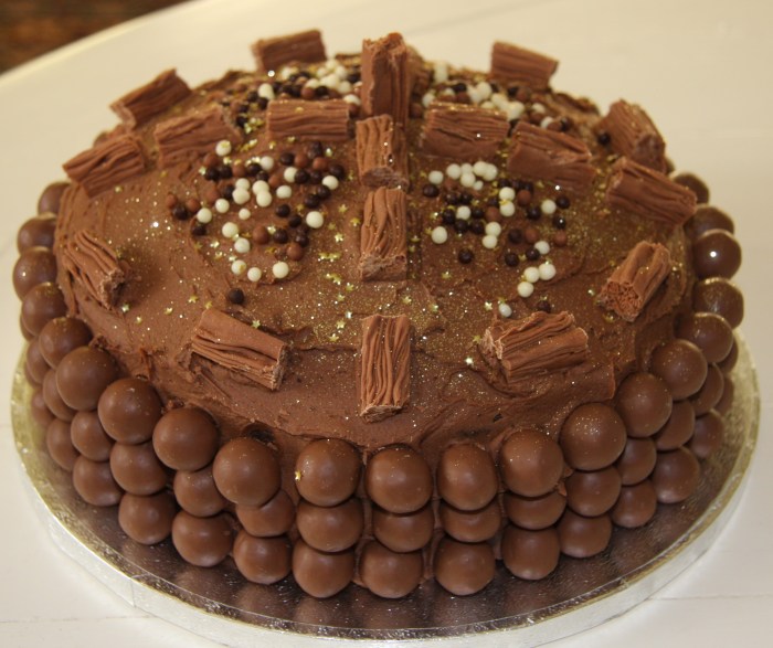 chocolate birthday cake