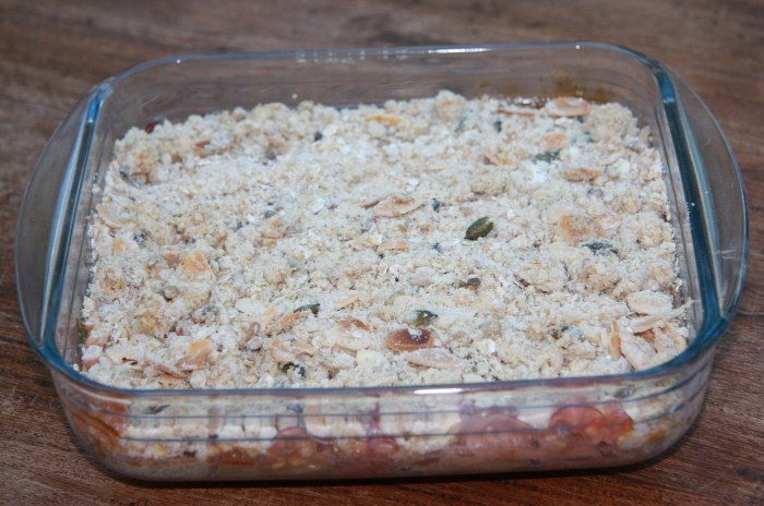 rhubarb crumble
