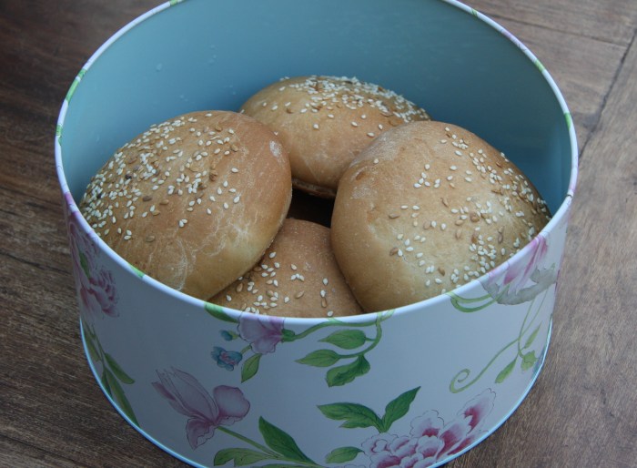 homemade burger buns