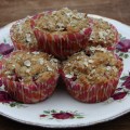 plum muffins