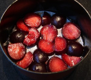 upside down plum cake