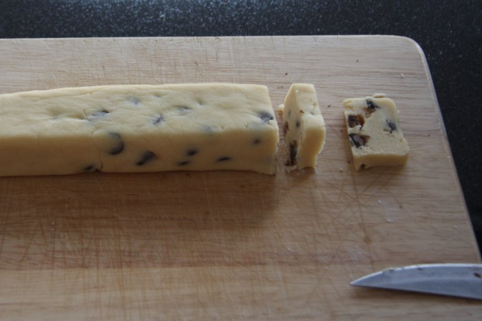 chocolate chip cookies