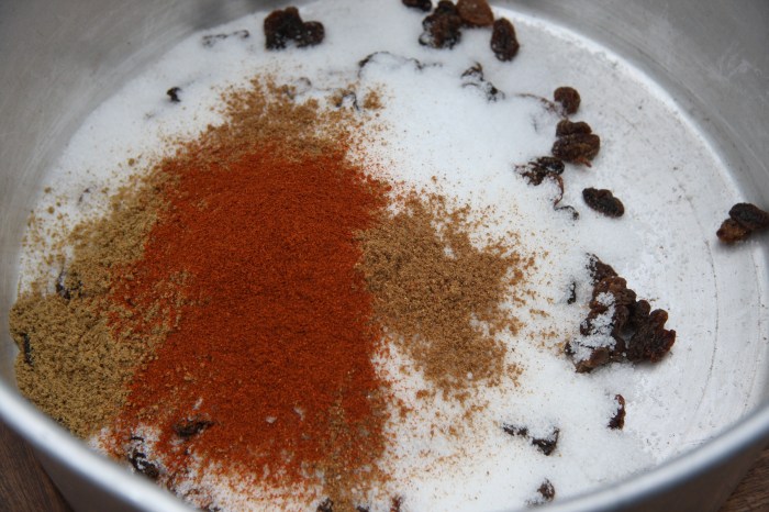 apple chutney spices