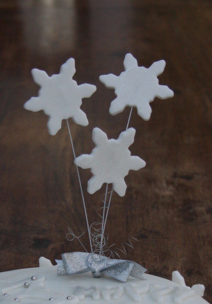 snowflake cake