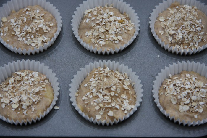 banana muffins