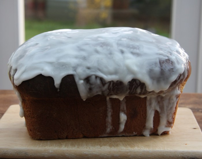 cinnamon swirl bread
