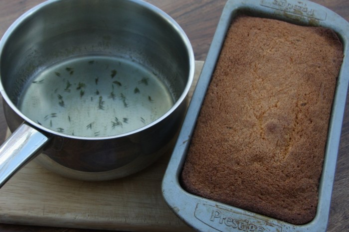 lemon thyme loaf