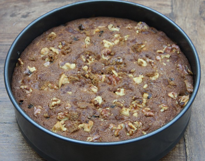 Mary Berry apple cake