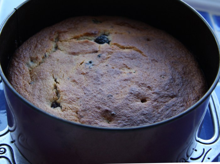 blackberry lemon cake