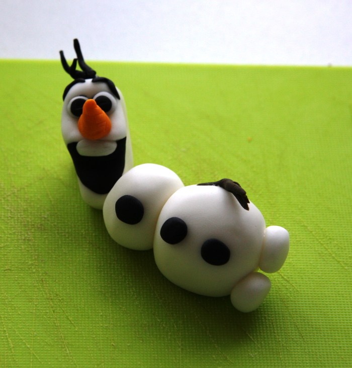 sugarpaste Olaf
