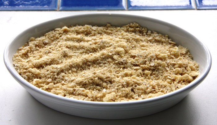 damson crumble