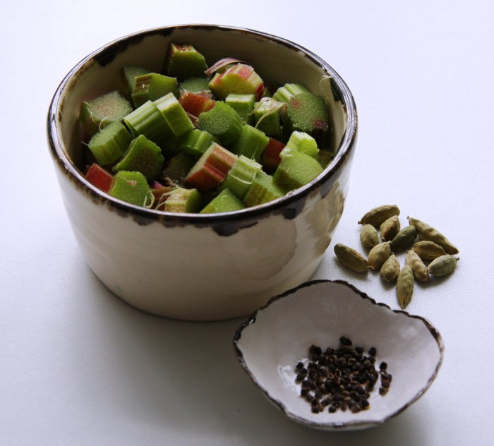 rhubarb cardamom