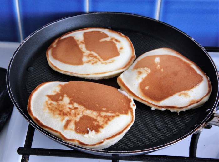 making american pancakes