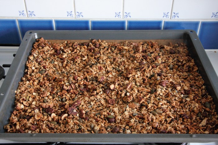 homemade granola