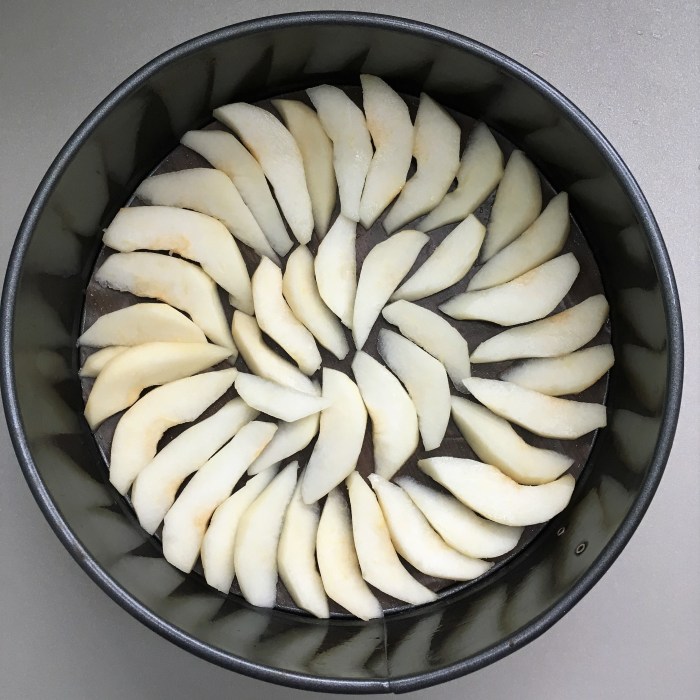 pear upside down cake