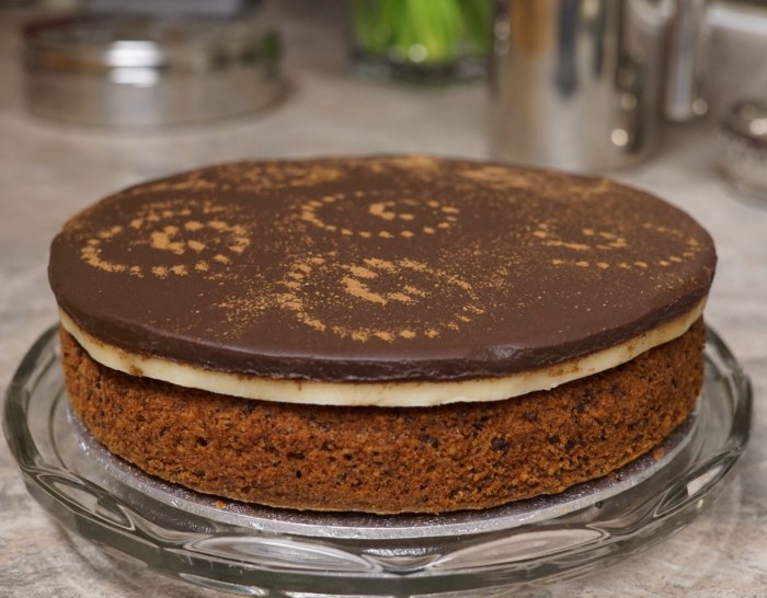 chocolate hazelnut torte