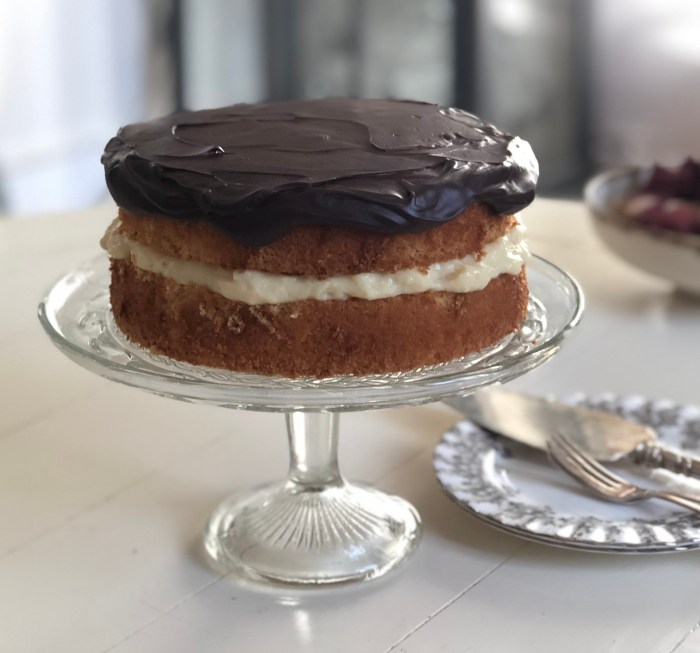 boston cream pie