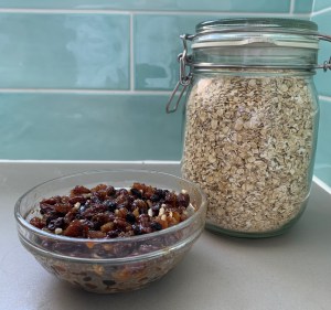 Oats in a Kilner jar and a small glass bowl of homemade mincemeat
